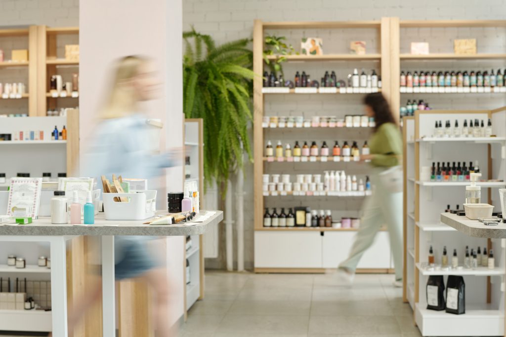 L'intérieur d'une pharmacie