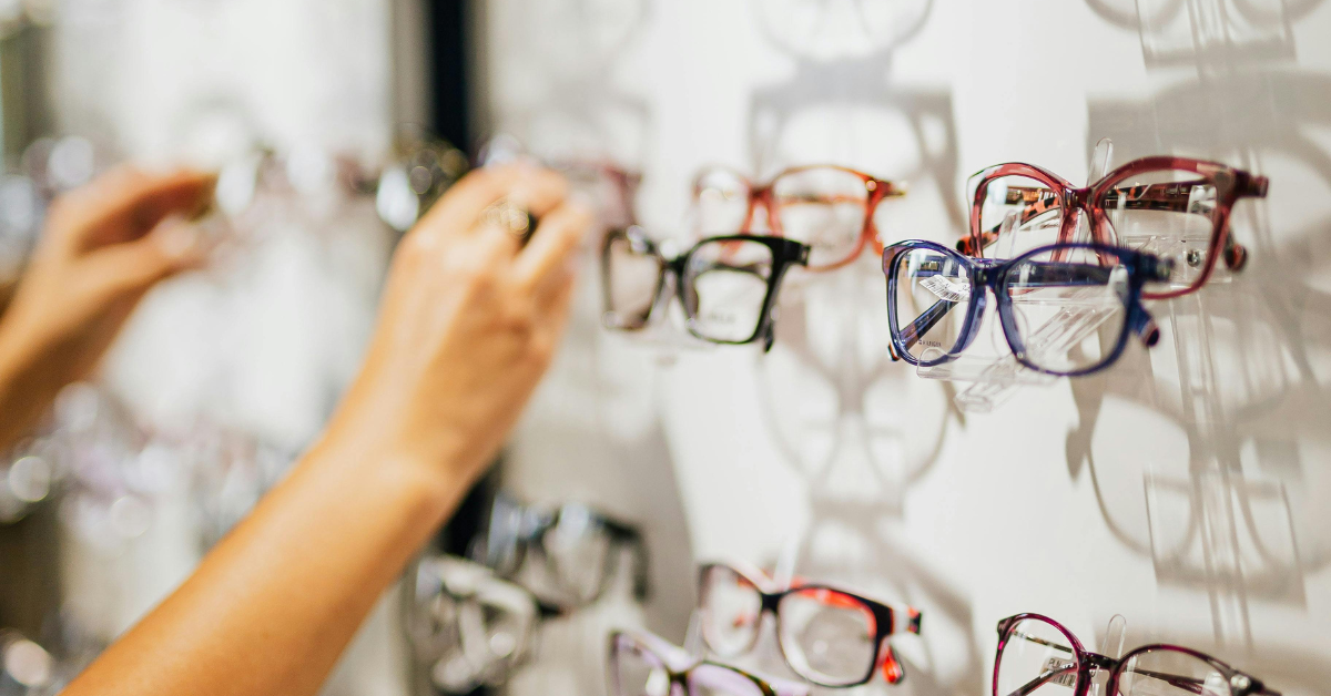 Tax Refunds in Optical Stores: An Often Underestimated Growth Lever